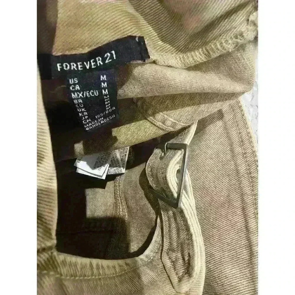 Forever 21 denim mini, overall style. Size Medium. - Picture 2 of 3